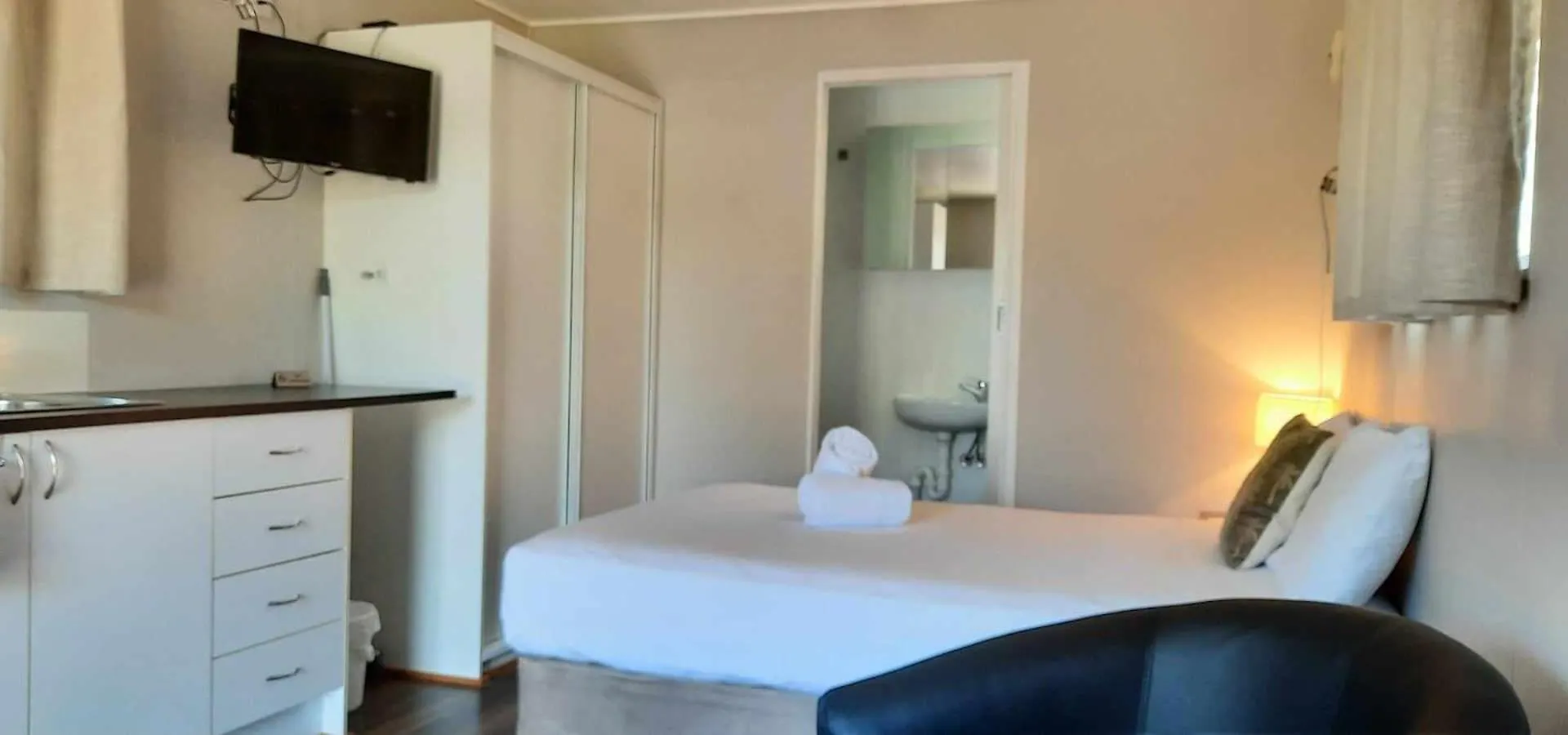 Aparthotel Blue Dolphin Caravan Park Yeppoon